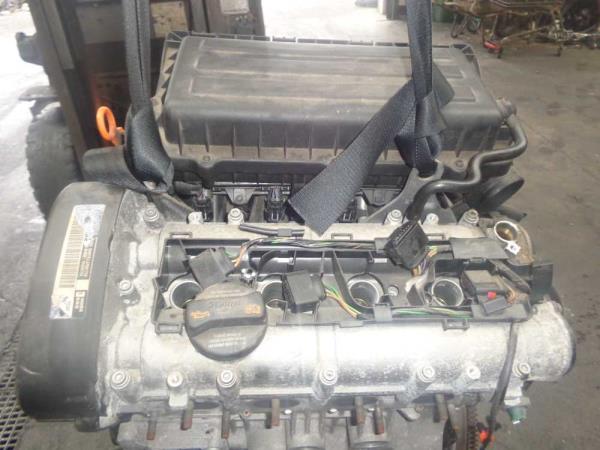 MOTEUR VW/ SEAT 1.4 ESSENCE - Vue 1